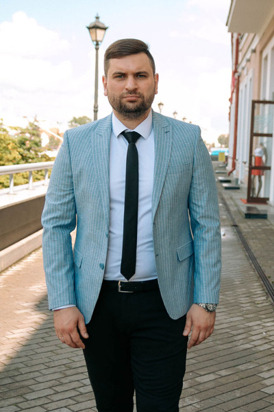 Пиджак голубой в полоску